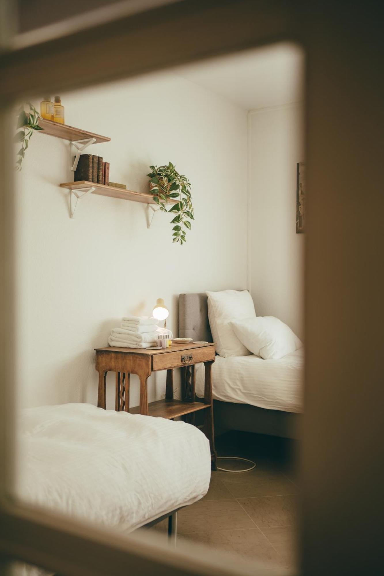 Cozy Garden Rooms Шевийи-Ларю Экстерьер фото